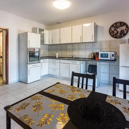 Opacak Apartment