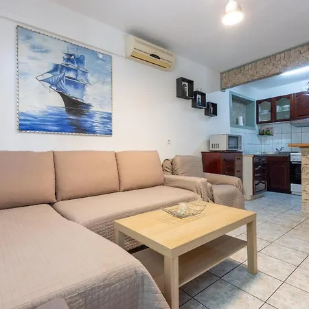 Opacak Apartman Selce