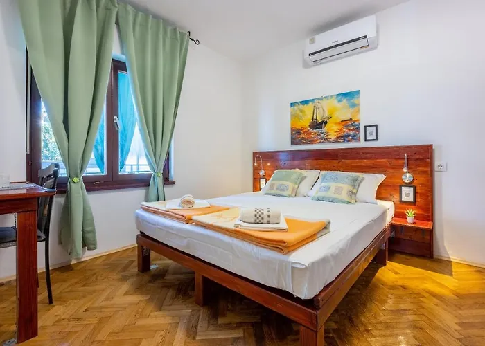 Opacak Apartman *
